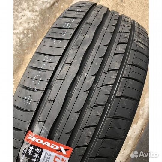 RoadX RXQuest SU01 275/40 R21 и 315/35 R21