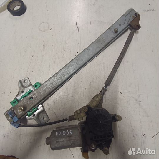 Стеклоподъемник Toyota Avensis
