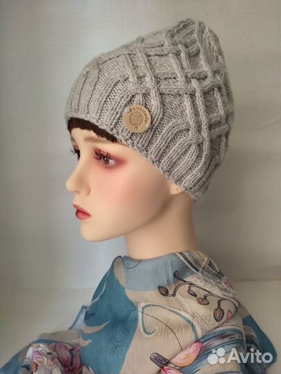 Шапочка Араны ручной работы для женщин и мужчин