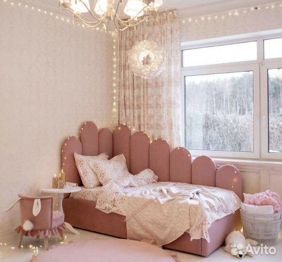 Детский диван кровать с мягкими спинками