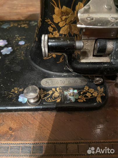 Швейная машина Veritas ручная