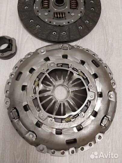 Комплект сцепления Ford Transit Luk 625 3015 00