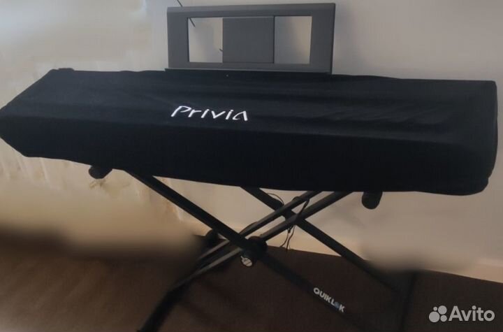 Цифровое пианино yamaha