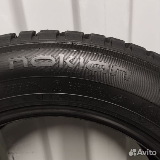 Nokian Tyres Hakkapeliitta 8 SUV 215/60 R17 100T