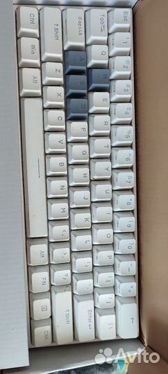 Игровая механическая клавиатура белая