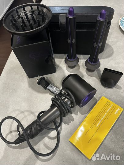 Фен dyson supersonic hd01