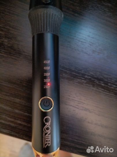 Плойка для завивки волос