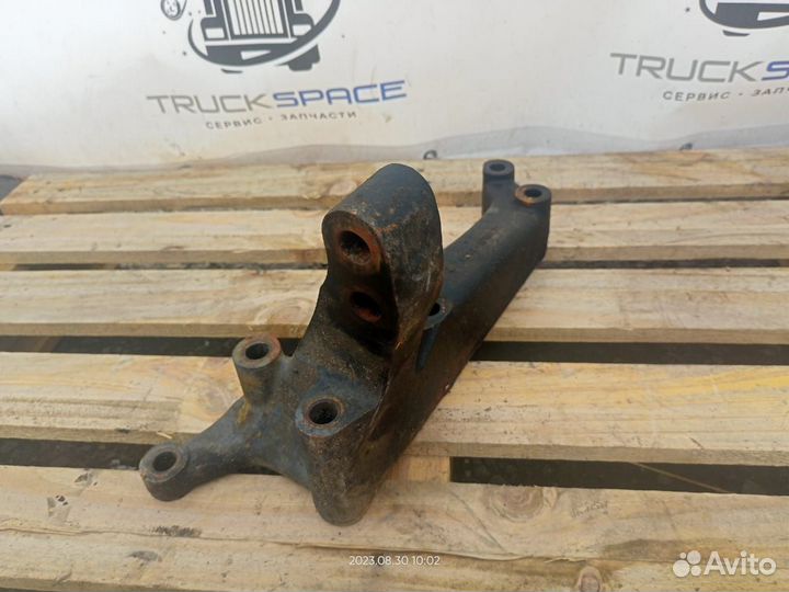 51415013083 Кронштейн двигателя задний левый Man