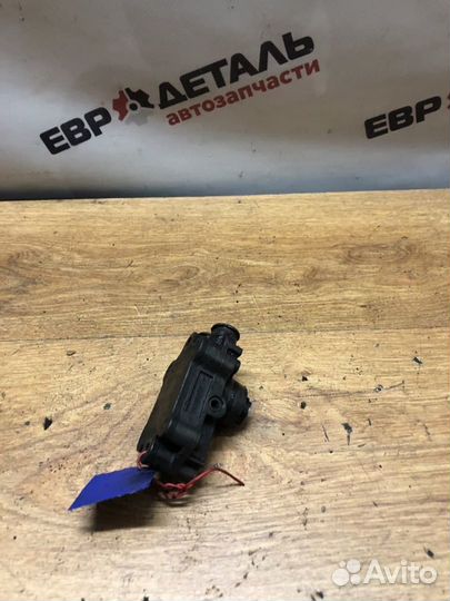 Насос подкачки Mercedes Benz Vito