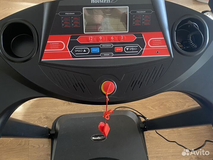 Беговая дорожка housefitspiro400