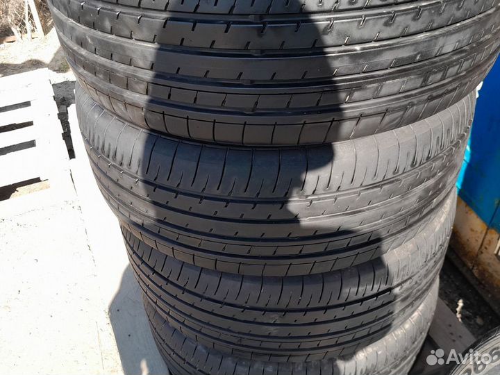 Yokohama BluEarth-XT AE61 235/55 R17 103W