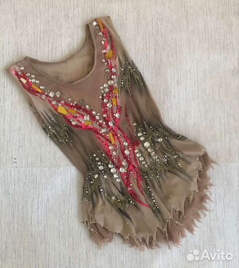 Купальник для художественной гимнастики