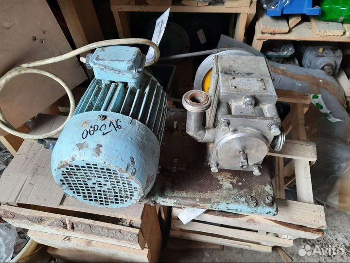 Насос шестеренчатый роторный пищевой в3-ора-2