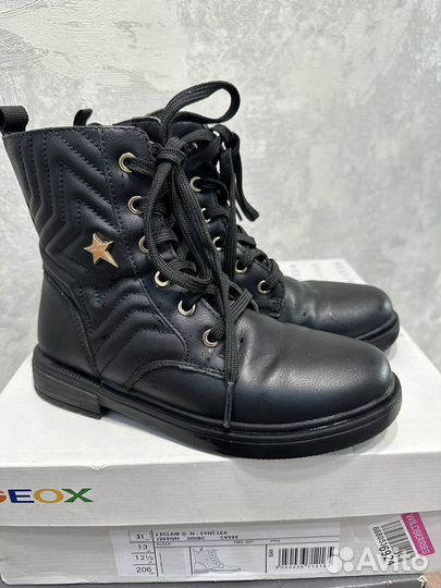 Ботинки демисезонные для девочки Geox