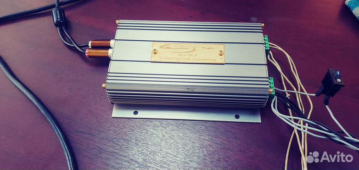 Eiju усилитель 2х18