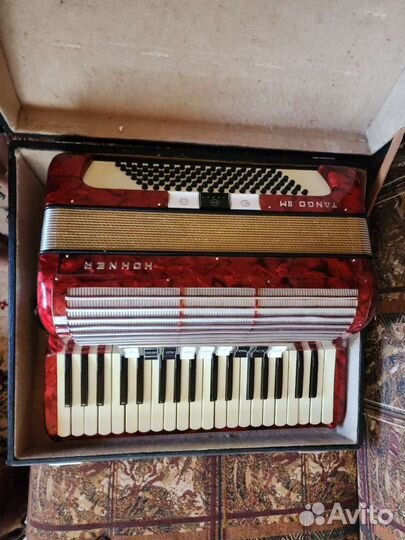 Аккордеон hohner tango 2m