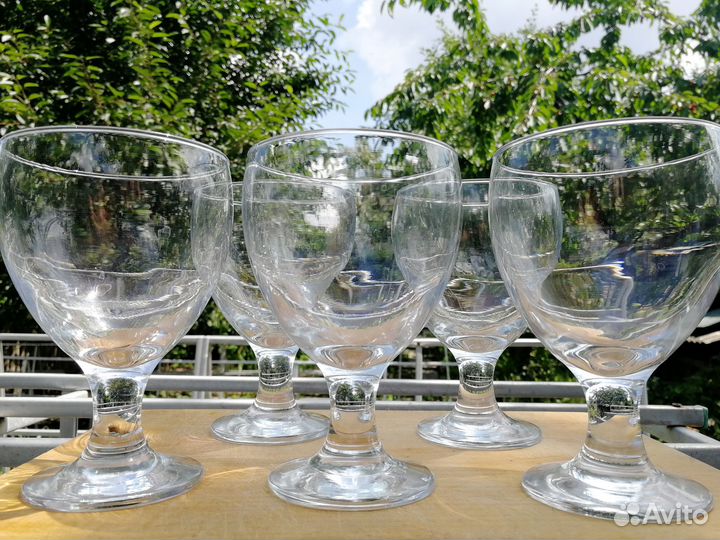 Стаканы рюмки бокалы