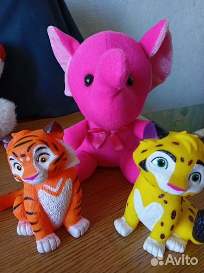 Бутылочки и погремушки