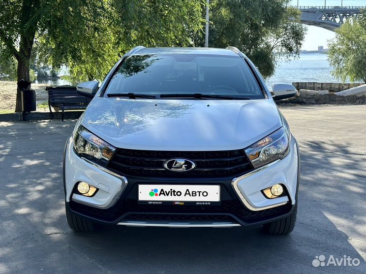 LADA Vesta Cross 1.8 МТ, 2022, 28 800 км