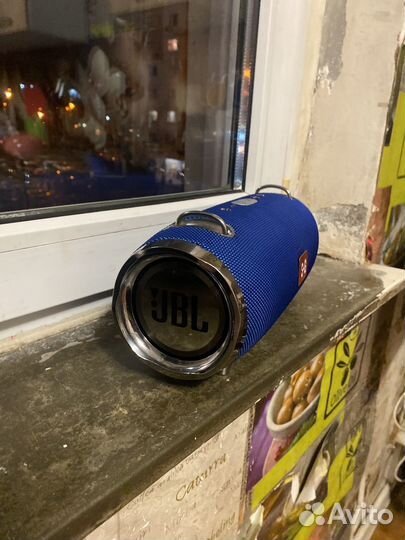 Колонка jbl