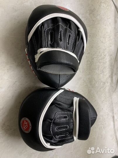 Лапы для единоборств reyvel