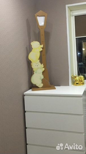 Итальянский напольный светильник с ростомером