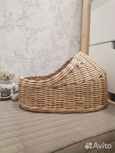 Люлька для кукол плетеная