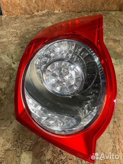 Фонарь задний правый Volkswagen Jetta 5 седан