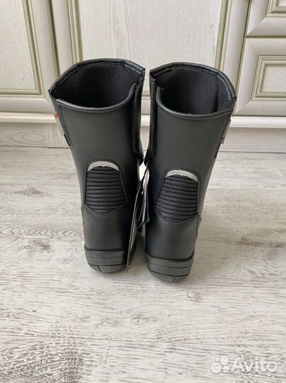 Новые Triumph р.37 EUR мотоботы