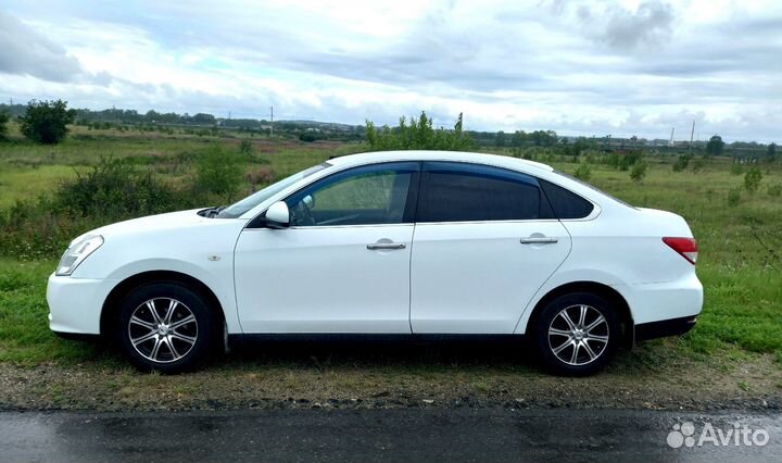 Nissan Almera 1.6 МТ, 2015, битый, 110 000 км