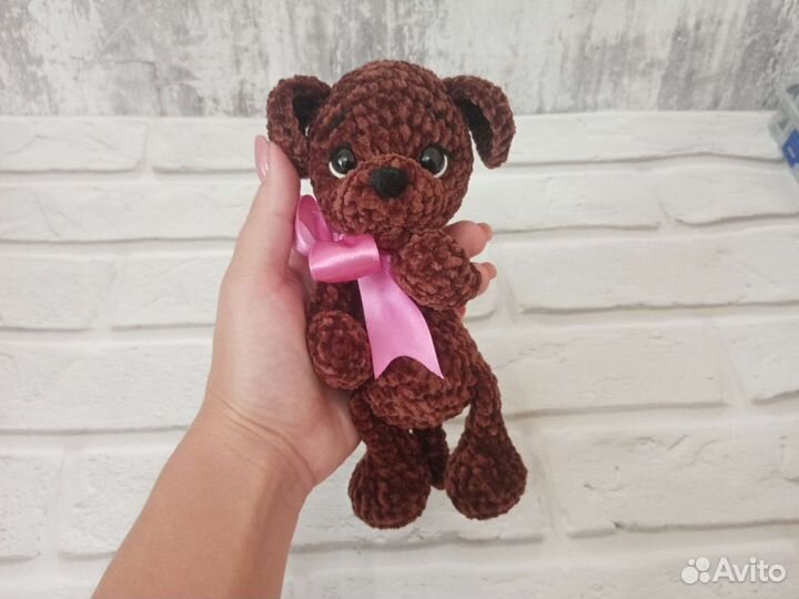 Вязаная игрушка собачка