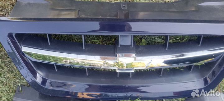 Решетка радиатора Нексия