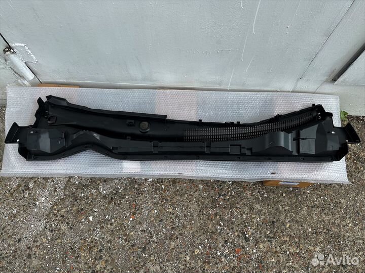 Жабо Toyota Corolla 180 181