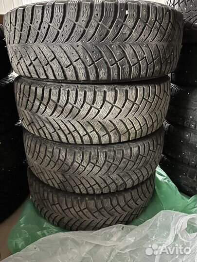 Michelin X-Ice North 4 205/65 R16 92T