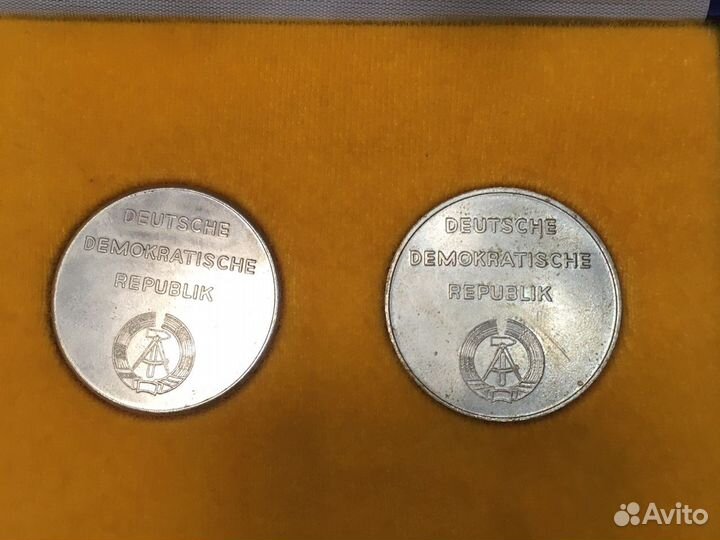 Памятные знаки