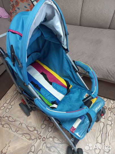 Прогулочная коляска трость