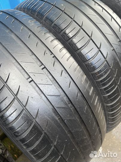 Michelin Pilot Exalto PE2 215/55 R17 94W