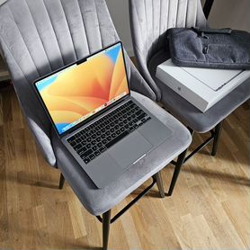 MacBook Air m2 8/256 новый, 20 циклов