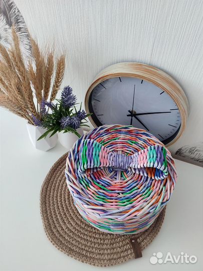 Шкатулка корзина из бумажной лозы