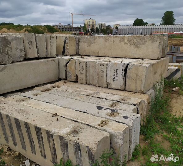 Продам блоки фундаментные б/у 6,5
