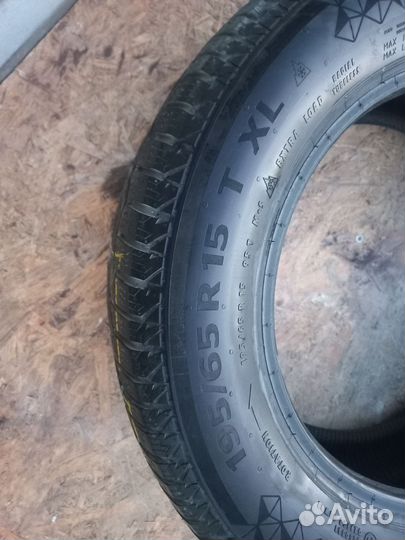 Continental ContiVikingContact 7 195/65 R15