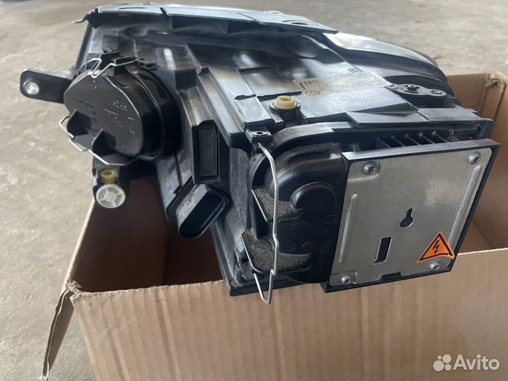 Фары wv passat b6