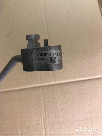 Трубка кондиционера VW Tiguan 5N