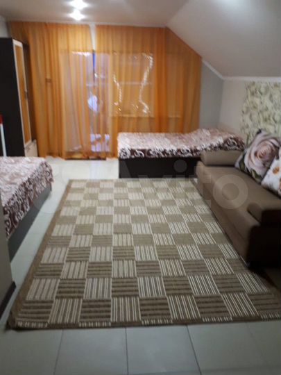 Дом 600 м² на участке 5 сот.