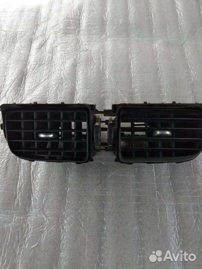 Центральный дефлектор volkswagen polo