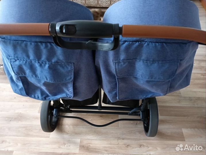 Прогулочная коляска для двойни или погодок