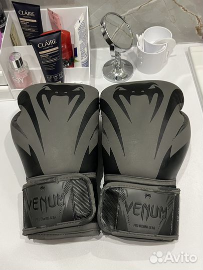 Боксерские перчатки venum оригинальные