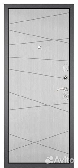 Дверь входная в квартиру