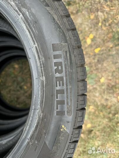 Pirelli Ice Zero FR 205/55 R16