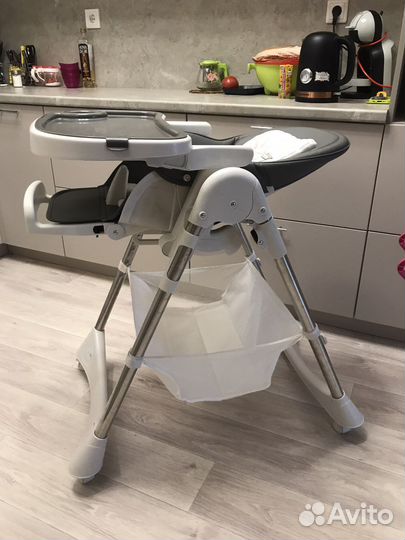 Стульчик для кормления tommy